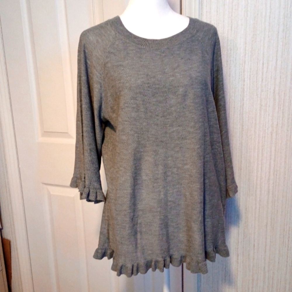 Knit by Hampshire Studio Women's Size S Sweater 3/4 Sleeve Ruffles Pullover GUC